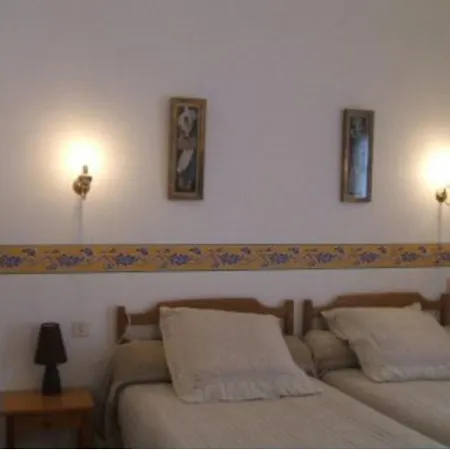 Le Relais De Porz Morvan Plomodiern