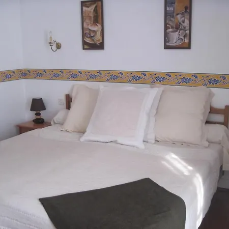 Le Relais De Porz Morvan Gæstehus Plomodiern